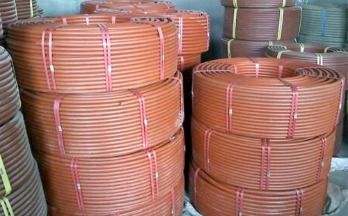 当雄穿线管防雷接地技术实施要点 当雄穿线管防雷接地技术实施要点